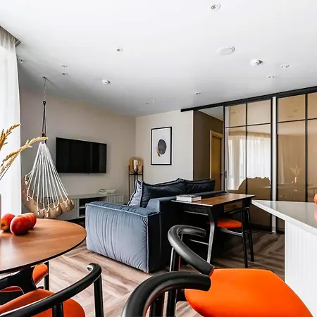 Spacious In 1br Parking&wifi